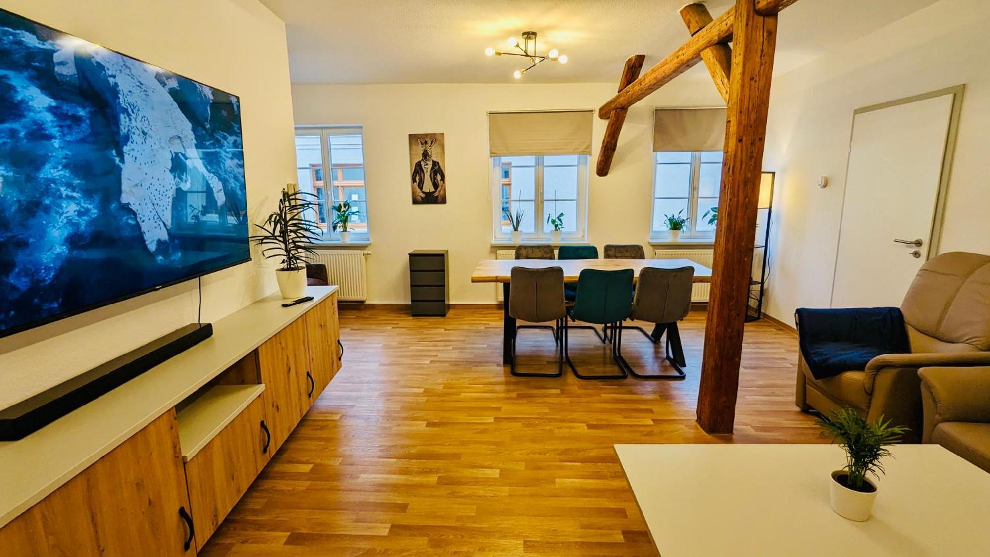 Die Arche - Eigene Haushaelfte Im Stadtzentrum Arnstadt Ngoại thất bức ảnh