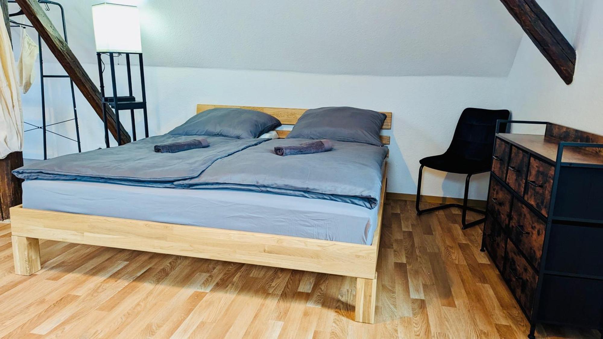 Die Arche - Eigene Haushaelfte Im Stadtzentrum Arnstadt Ngoại thất bức ảnh